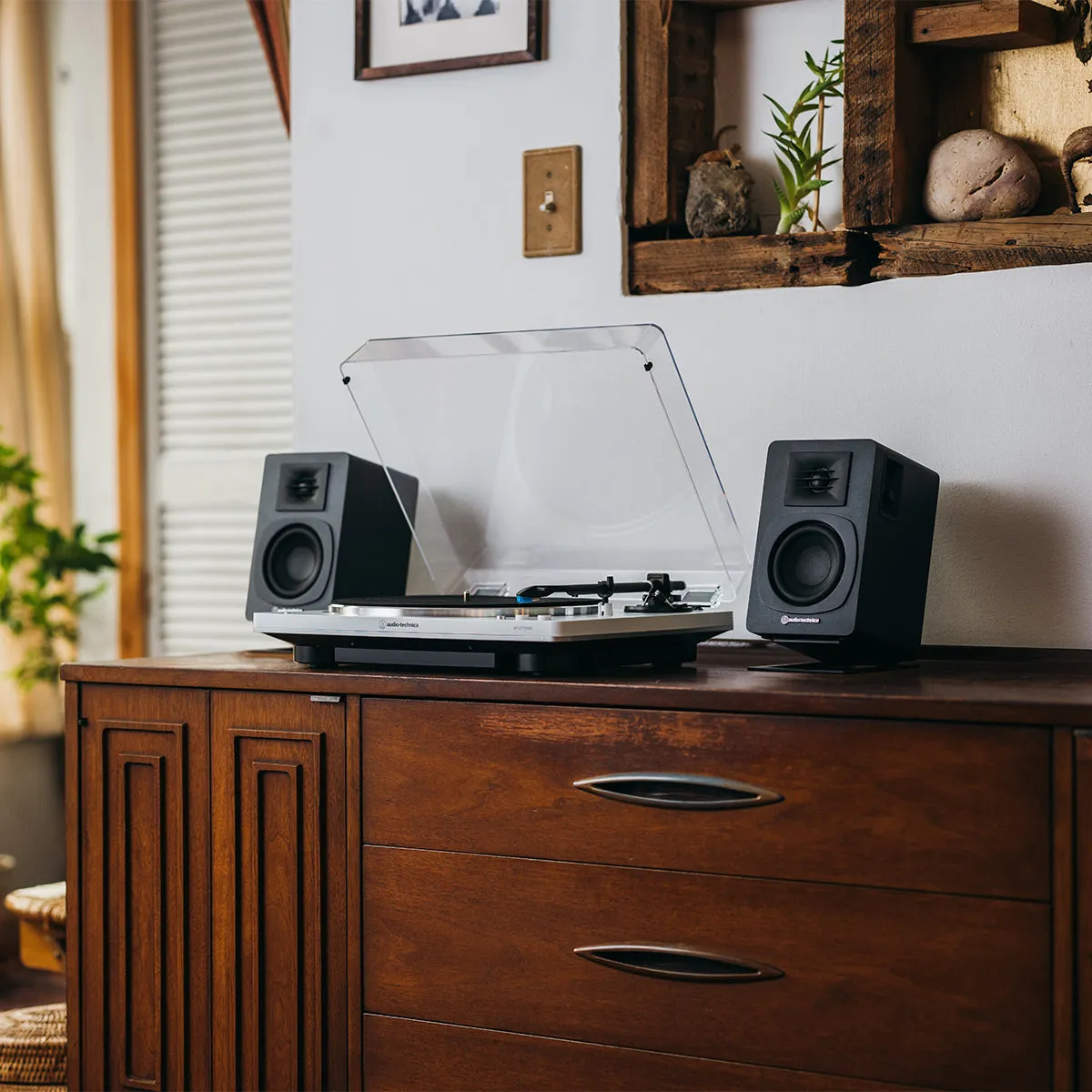 Audio-Technica AT-SP3X Powered Bluetooth Bookshelf Speakers