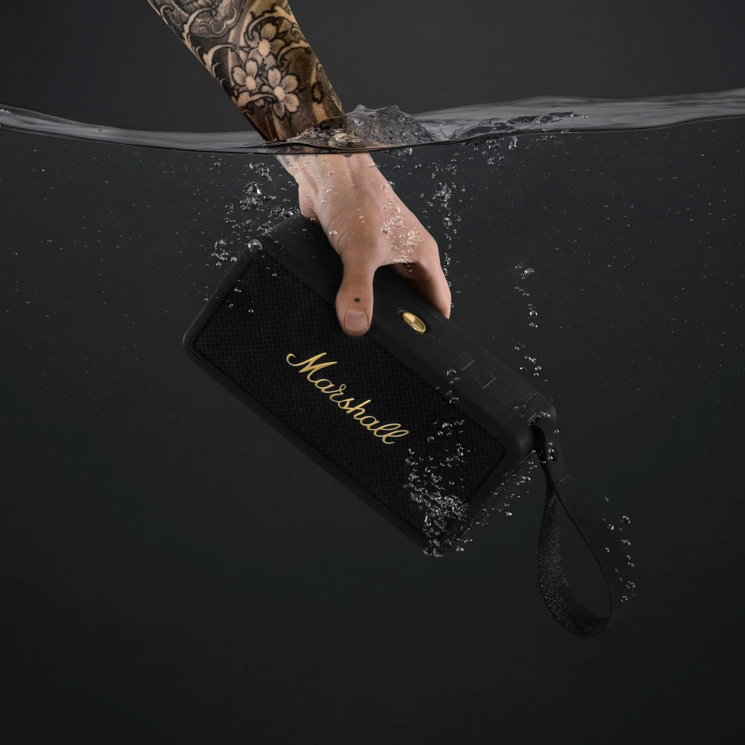 Certified Refurbished - Marshall - MIDDLETON BLUETOOTH PORTABLE SPEAKER - BLACK AND BRASS