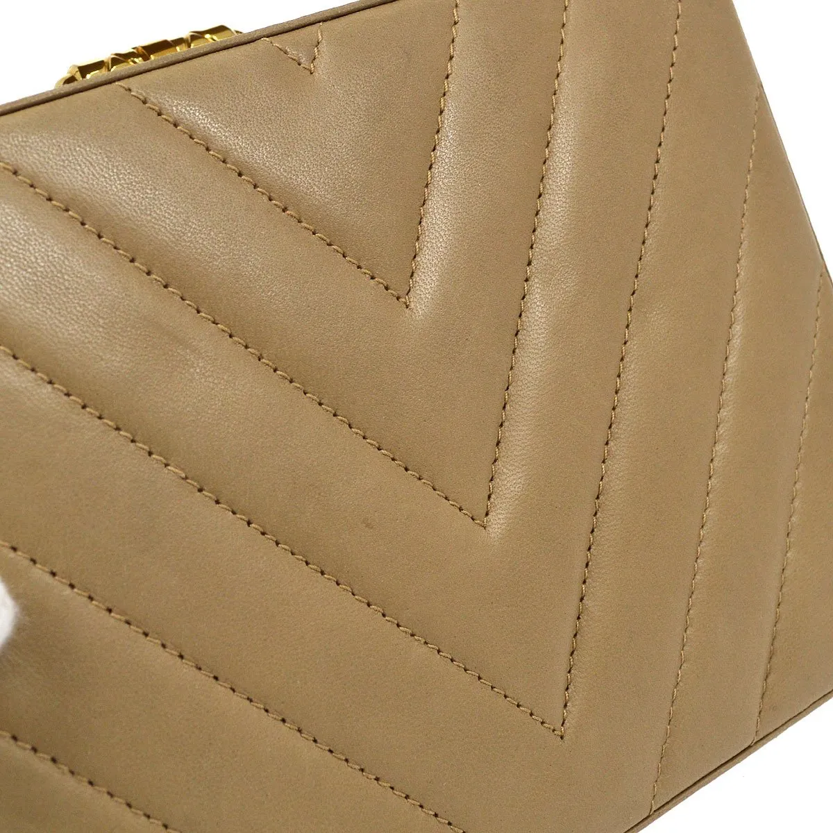 CHANEL 1997-1999 Chevron Box Bag Beige Lambskin 91386