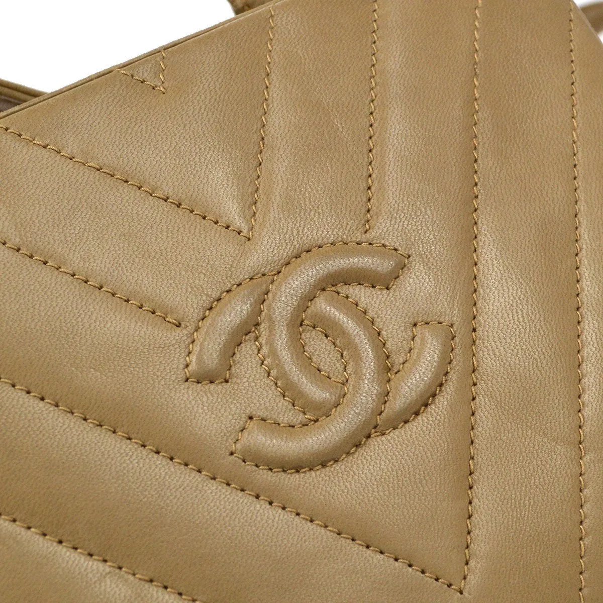 CHANEL 1997-1999 Chevron Box Bag Beige Lambskin 91386