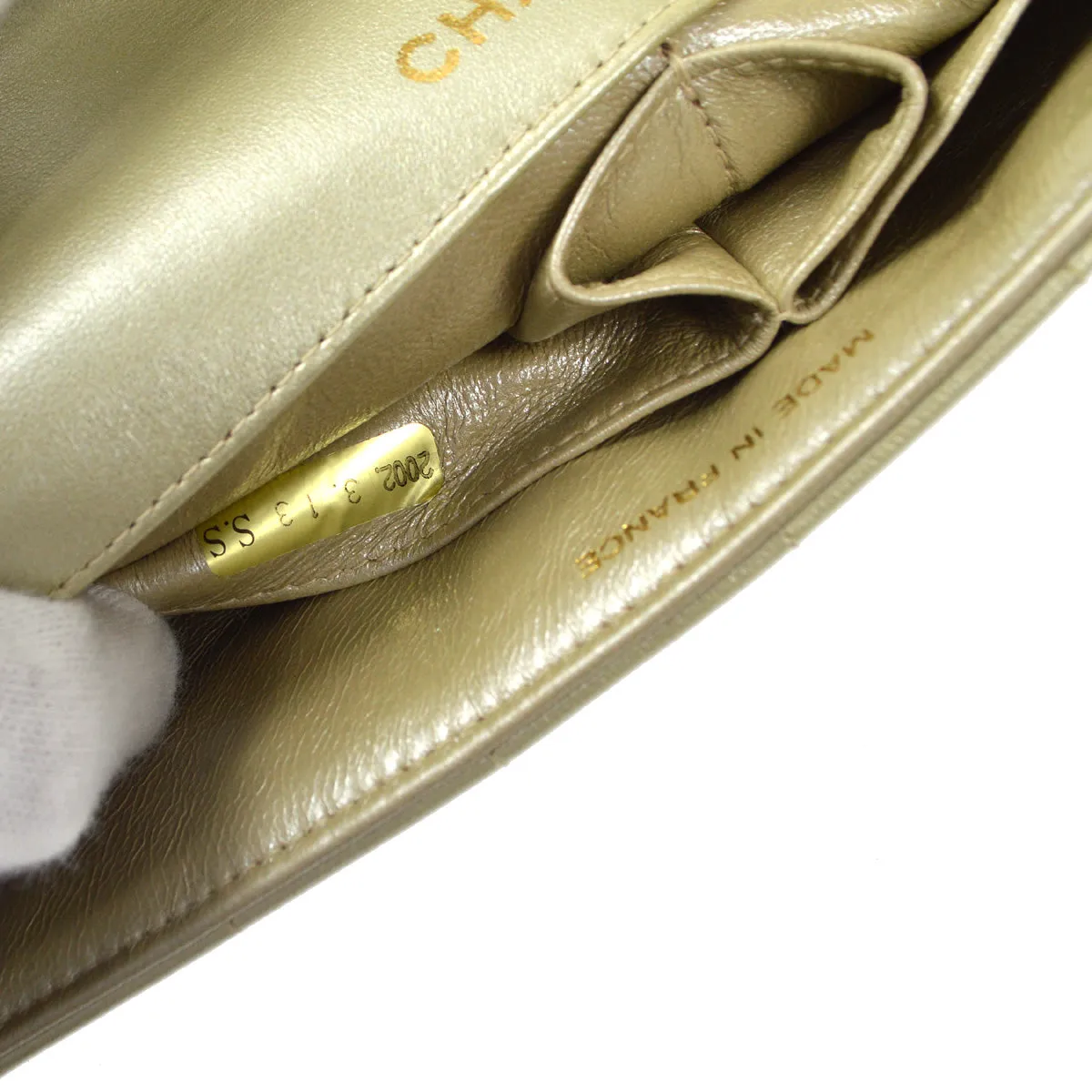CHANEL 2001-2003 East West Choco Bar Lambskin Gold 97810