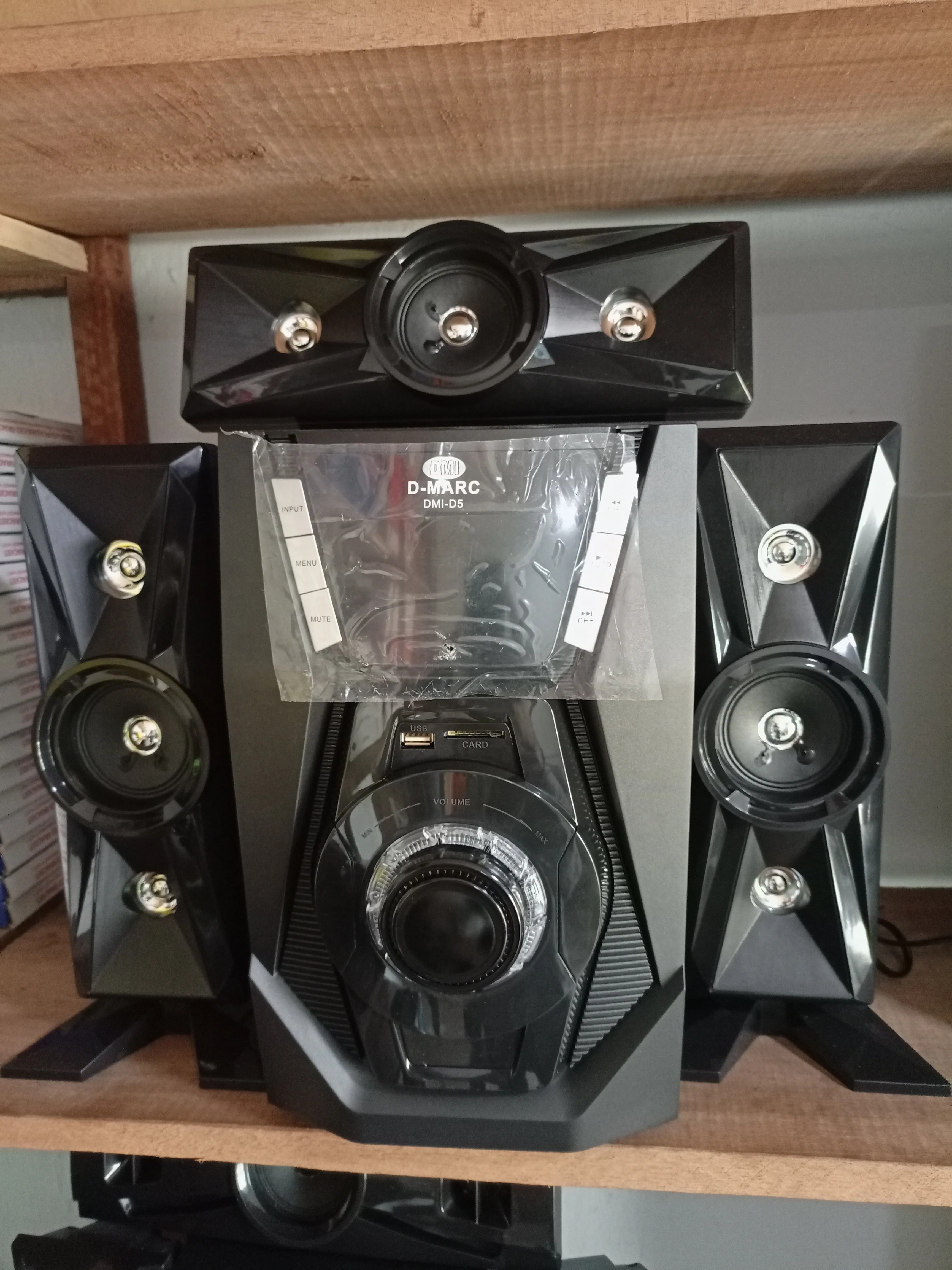 DMARC DMI-D5 3.1Ch Bluetooth Home Theater - Brand New