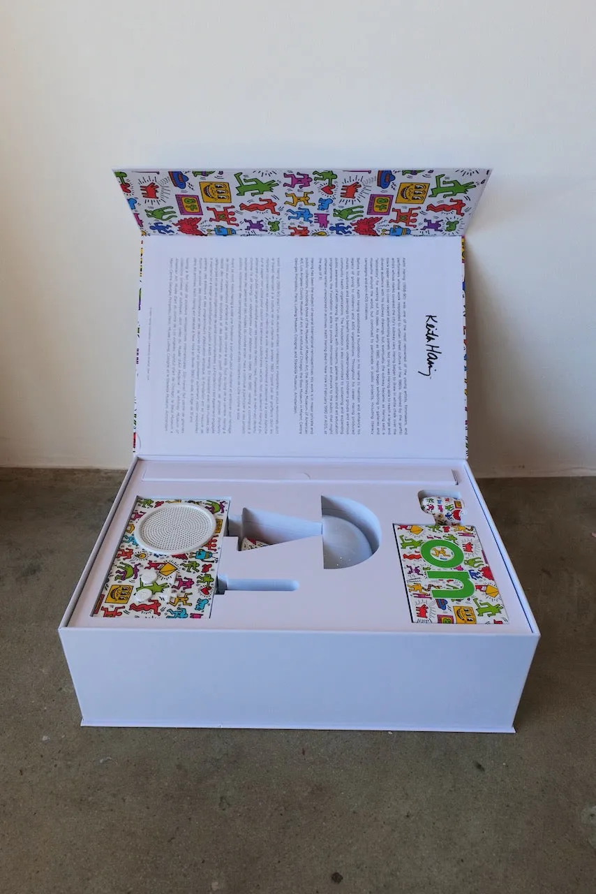 Lexon x Keith Haring Home Electronics Gift Set - Happy