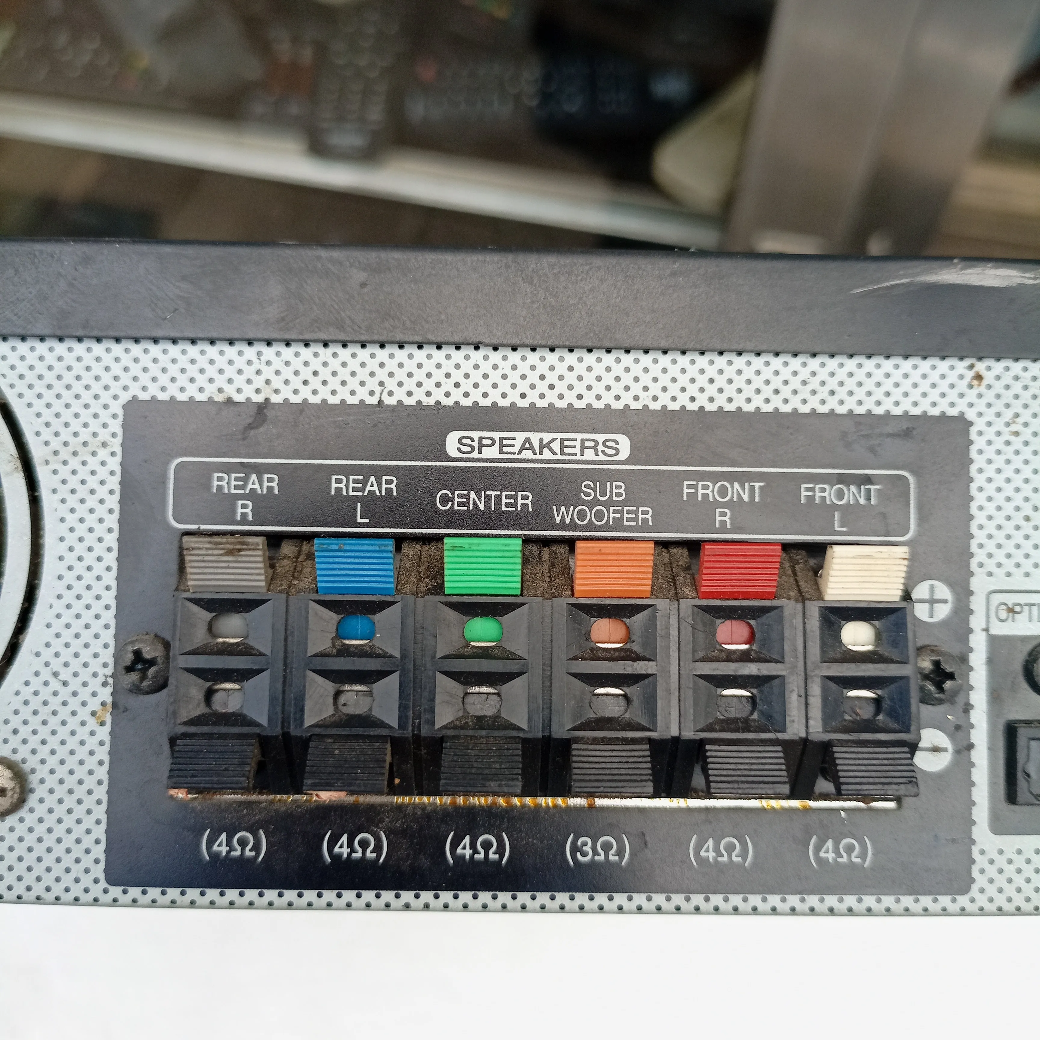 LG HT902PB 5.1 Channel 1000 Watts DVD Home Theater System - Gently Used in London