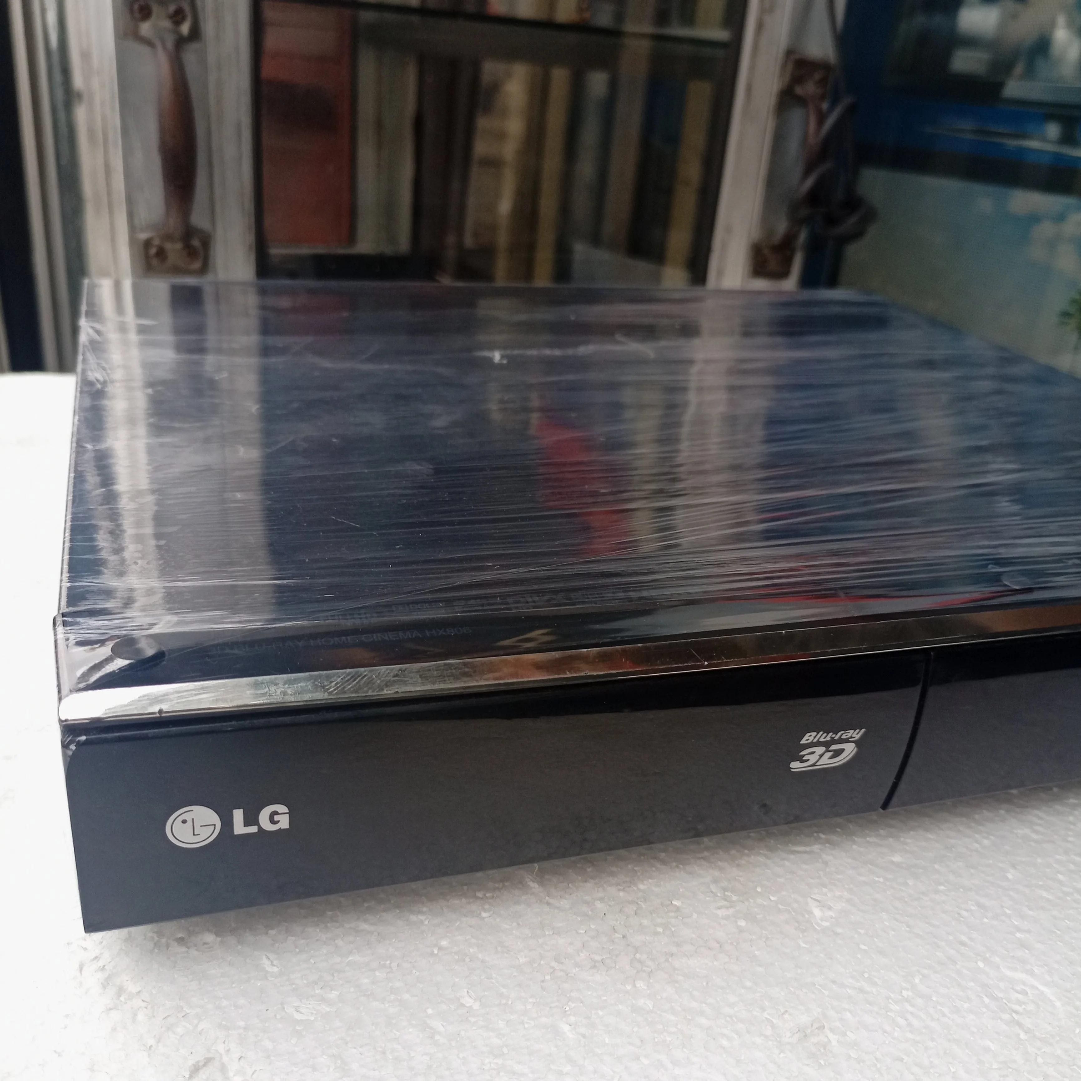 LG HX806TG 5.1Ch 3D Blu-ray 850 Watts DVD Home Theater Machine Head - London Used