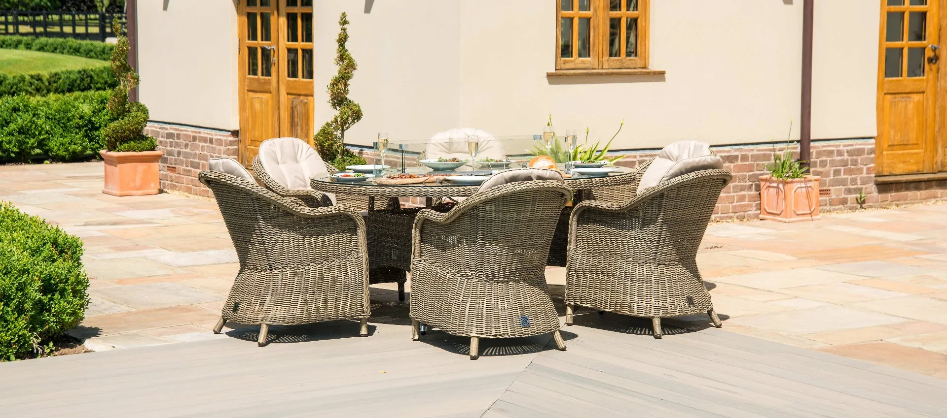 Maze Winchester 6 Seat Oval Fire Pit Dining Set With Heritage Chairs