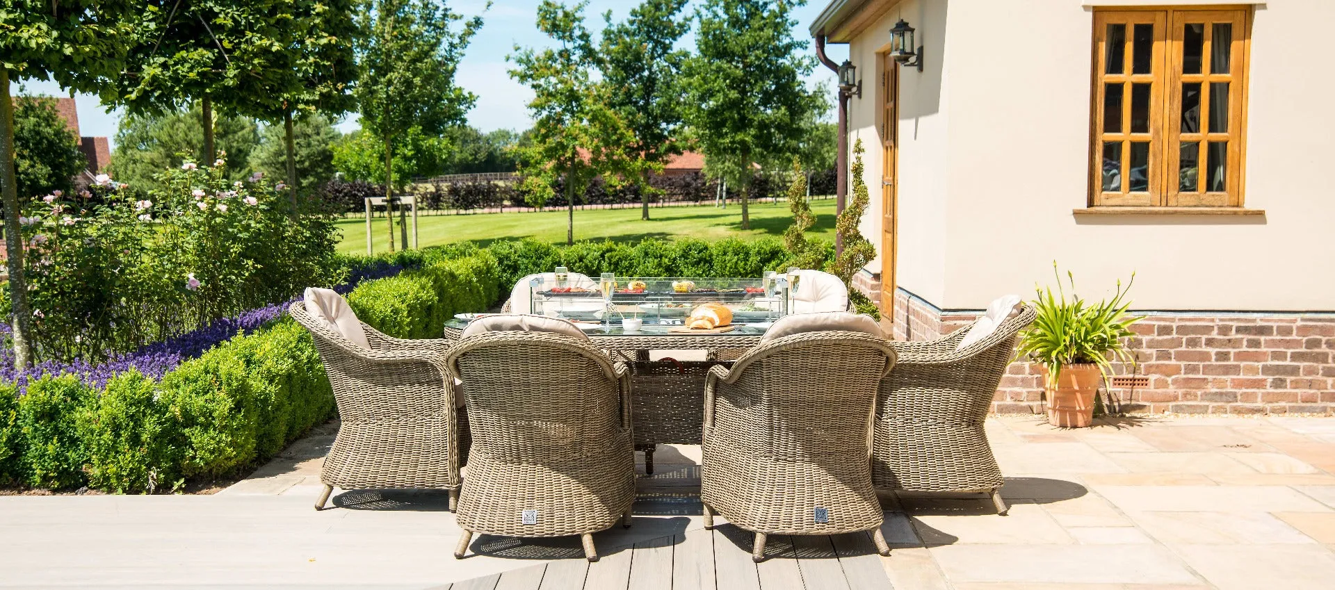 Maze Winchester 6 Seat Oval Fire Pit Dining Set With Heritage Chairs