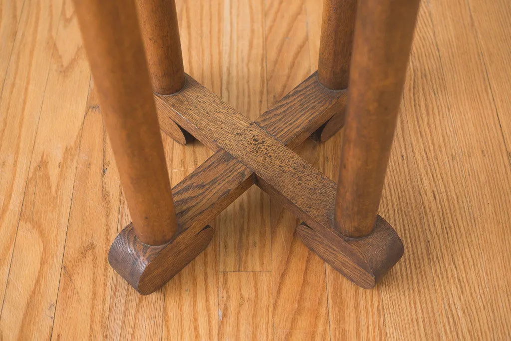 Pedestal Plant Stand