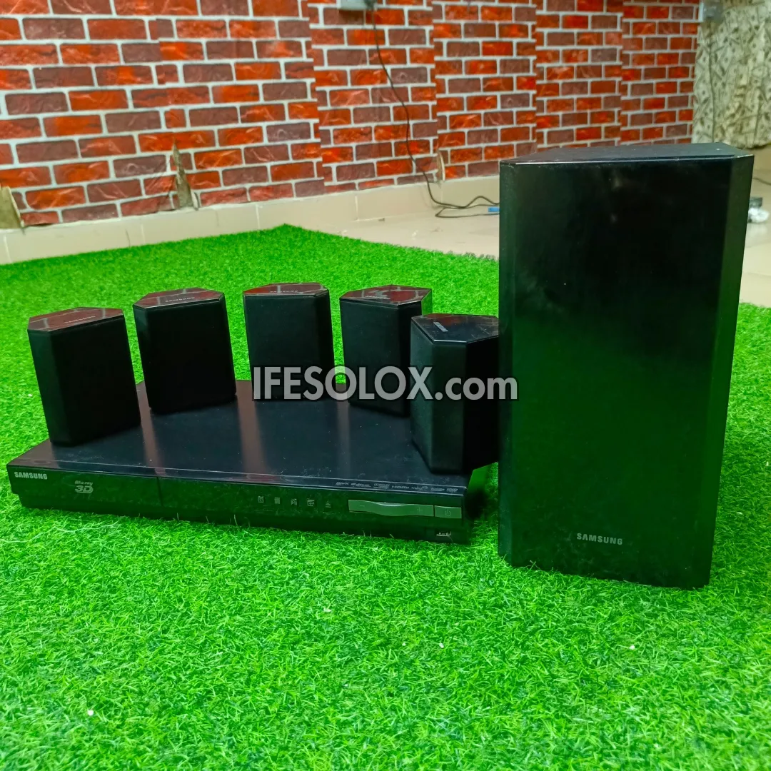 Samsung HT-F4500 5.1 Channel 500W Blu-ray 3D DVD Home Theater System Set with USB, Aux, FM, Optical, HDMI Connections - Pre-Owned Import