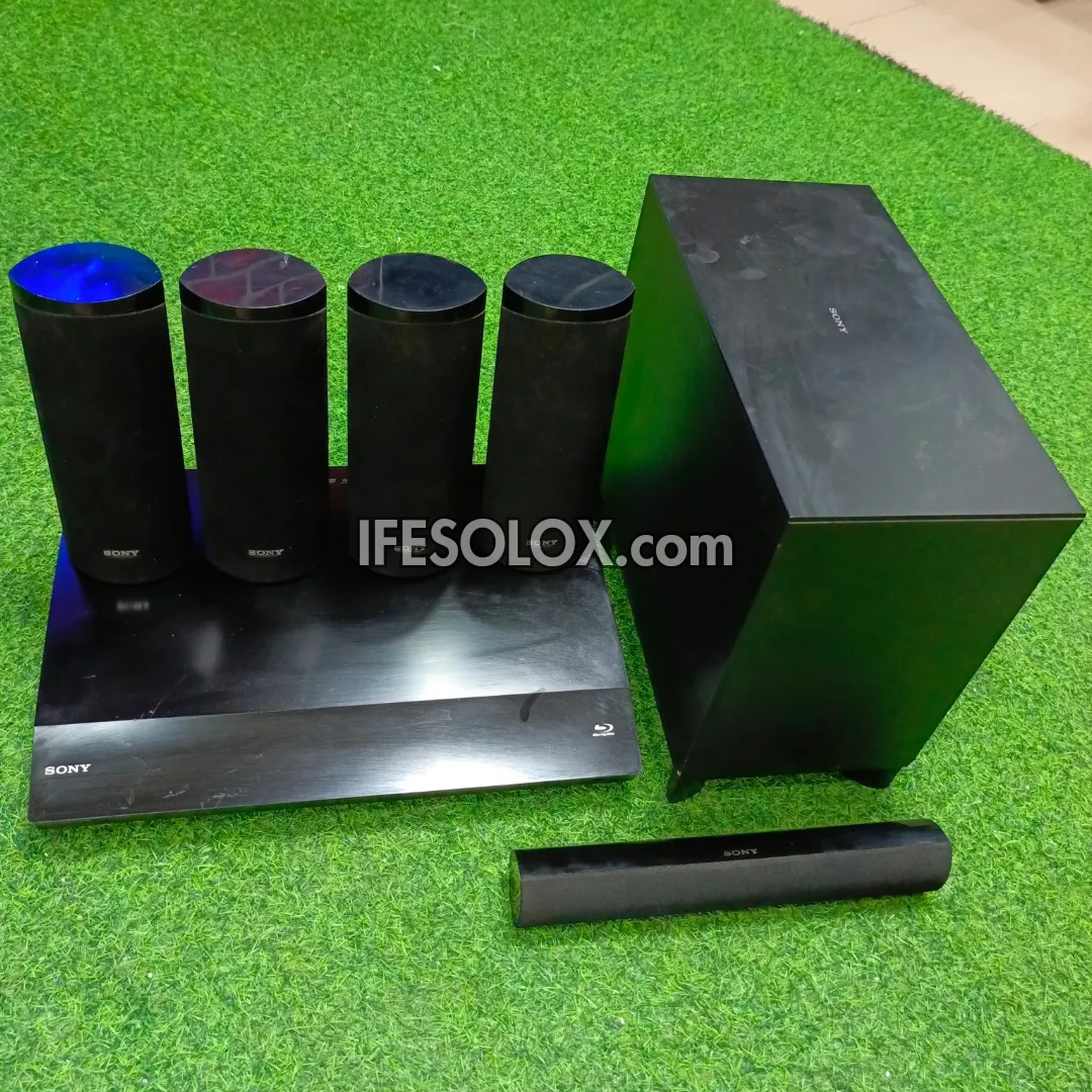 **Sony BDV-E380 5.1 Channel 1000W Smart 3D Blu-ray Home Theater System - WiFi, HDMI, USB, and Aux Connectivity (Used)**