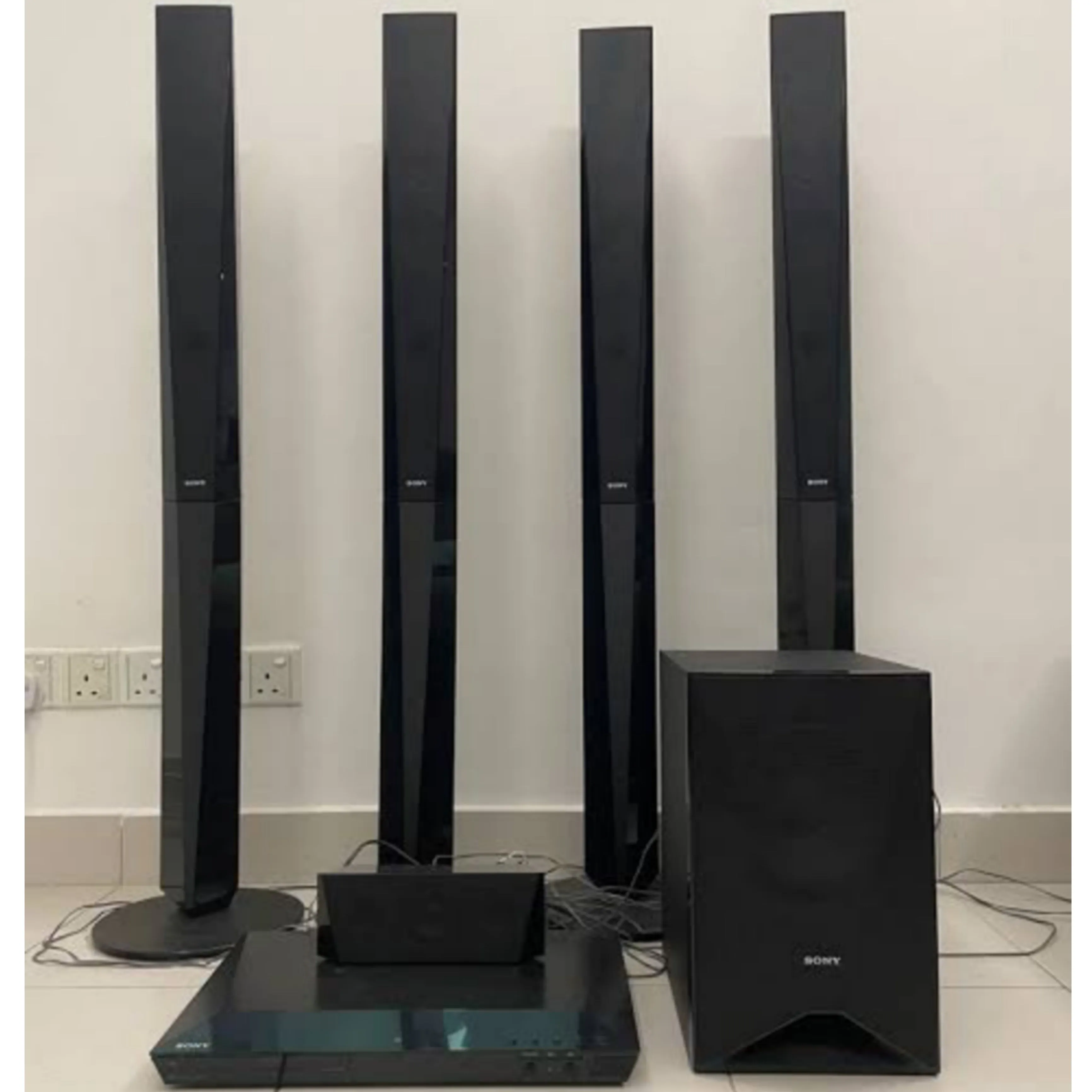 Used London Sony BDV-E6100 5.1Ch 1000W Smart Bluetooth Blu-ray 3D Tallboys DVD Home Cinema System with Built-in WiFi and Full Smart Features