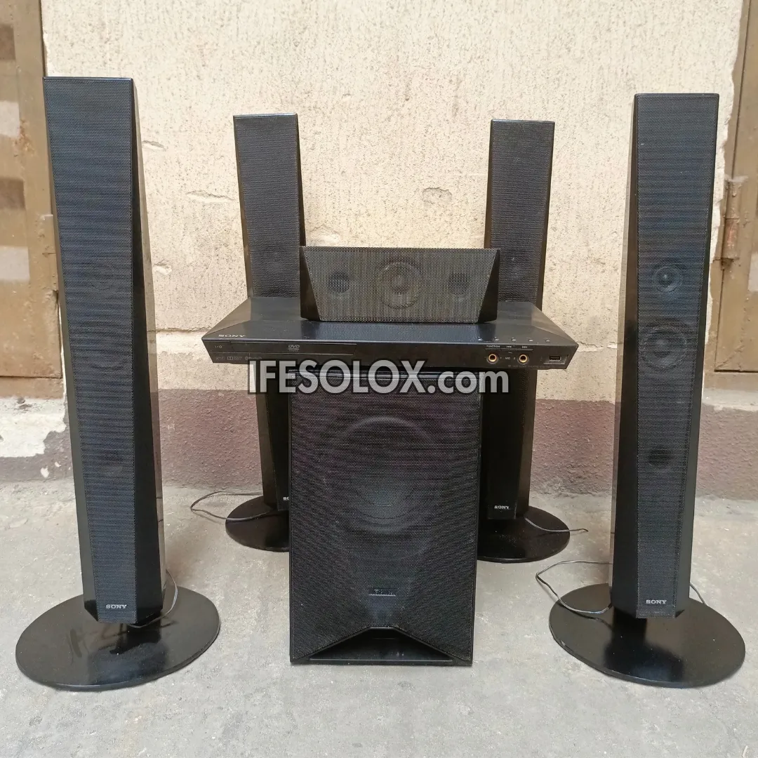 Pre-Owned Sony DAV-DZ550 5.1 Channel 1000W Bluetooth DVD Home Theater System with Tallboy Speakers and Dual Microphone Inputs