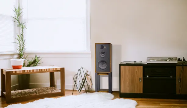 Wharfedale Linton Heritage Speaker Package Including Stands - Black Oak - PAIR
