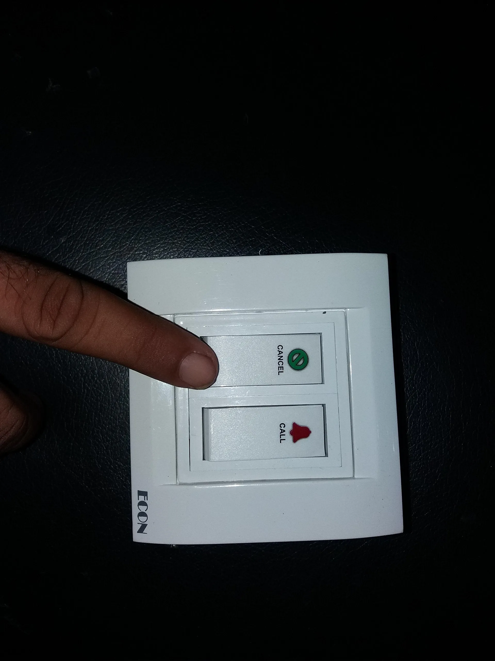 WIRELESS DIGITAL NURSE CALL BELL SYSTEM FOR 20 BED SIDE UNIT WITH 20 BED SIDE UNITS AND WITH INBUILD BELL