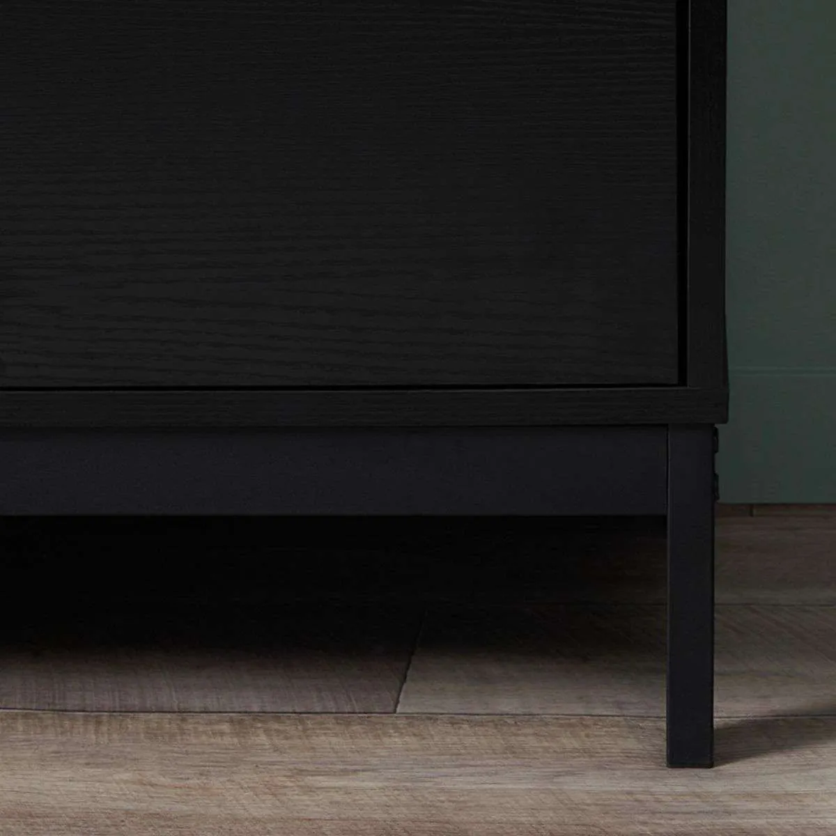 Zander Entertainment Unit - Black